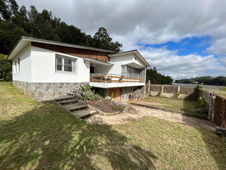 O Pedrido Beach House Bergondo Exterior photo